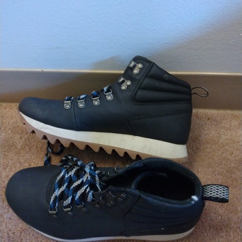Merrel hiking boots